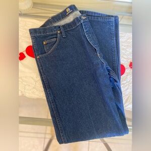 Wrangler 36x34 regular fit